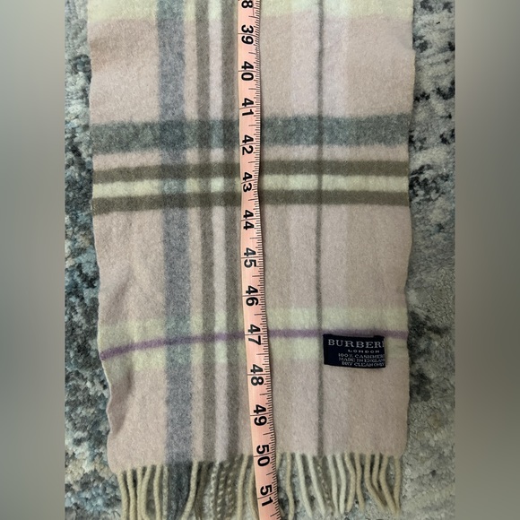 Burberry Pink Cashmere Plaid Nova Check Fringe Scarf - Picture 10 of 10